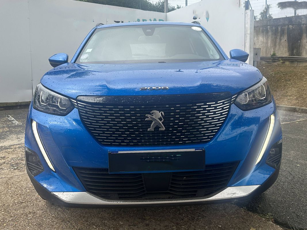 PEUGEOT 2008 PureTech 130 S&S BVM6 Allure